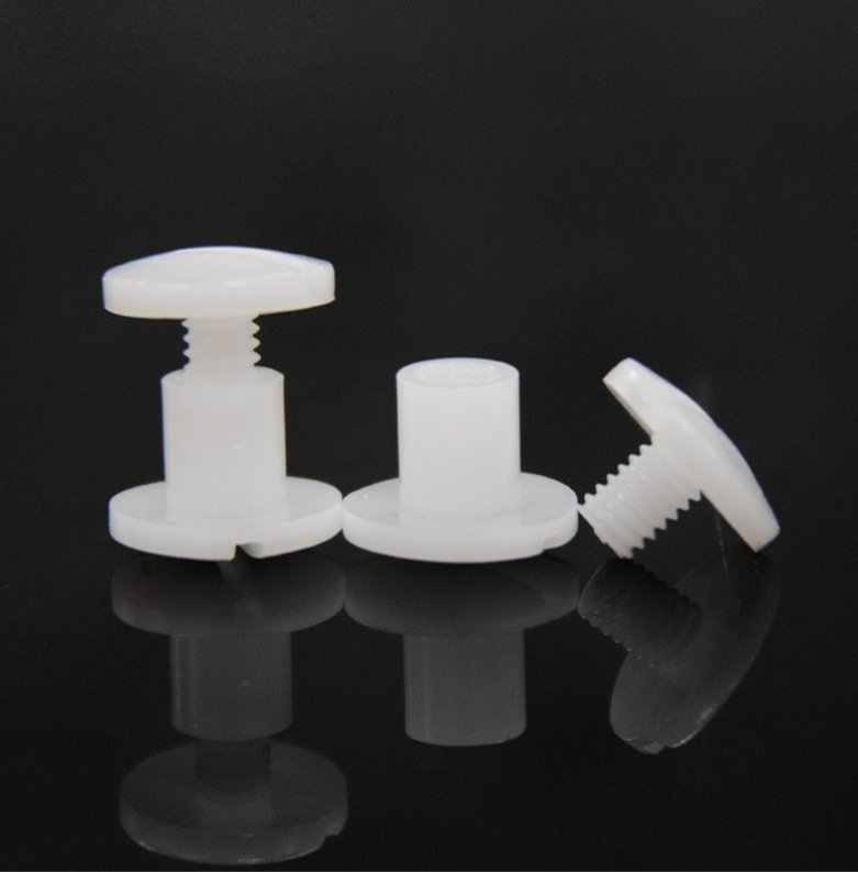 Pom Double Twist Stationery Buckle 2